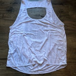 Lululemon workout top size 10